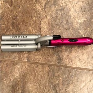 Wave runner bed head